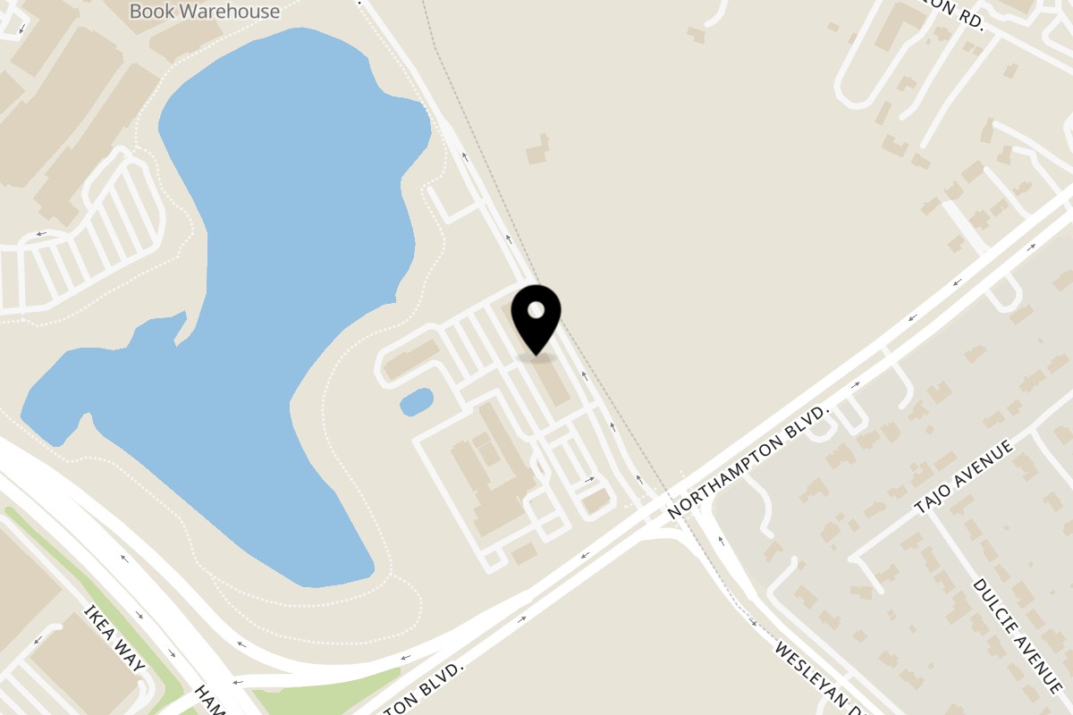 Map showing the location of Smashers on 1551 Premium Outlets Blvd in Norfolk
